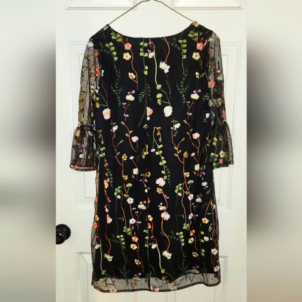 Spense Black Embroidered Floral Dress Sheer Overlay Size 4 - Picture 4 of 7